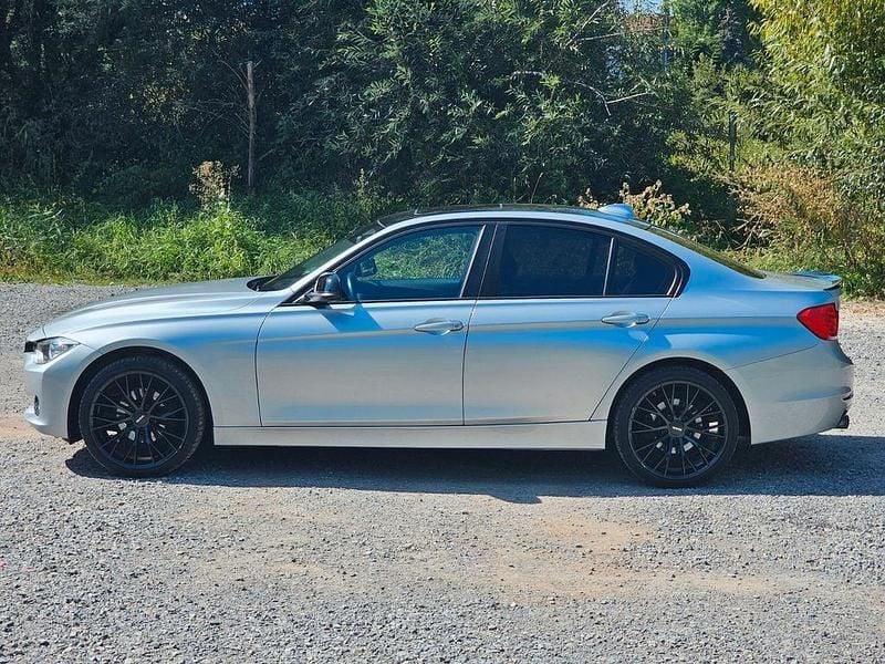 Gebraucht BMW 328 Luxury Line 245 PS (180 kW) 2012 Silber Limousine