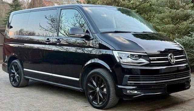 Gebraucht VW Multivan Highline 199 PS (146 kW) 2019 Schwarz Van / Kleinbus
