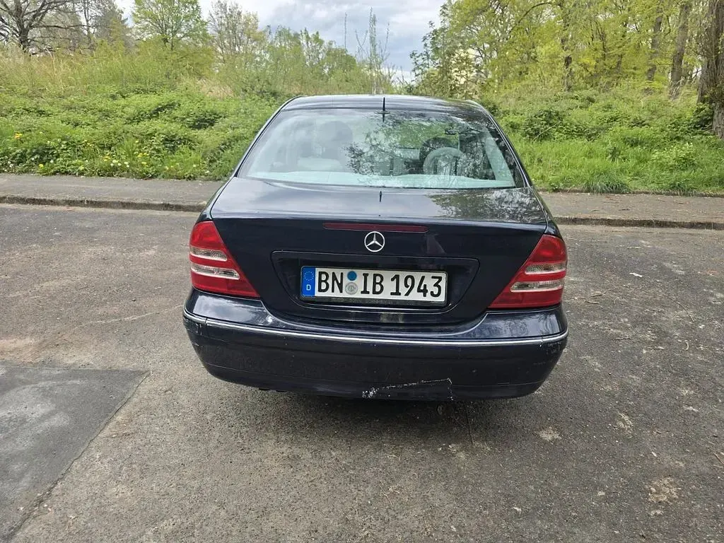 Gebraucht Mercedes C320 Elegance 218 PS (160 kW) 2000 Blau Limousine