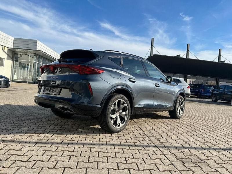 Neu Cupra Formentor 150 PS (110 kW) 2025 Magnetic grau metallic SUV