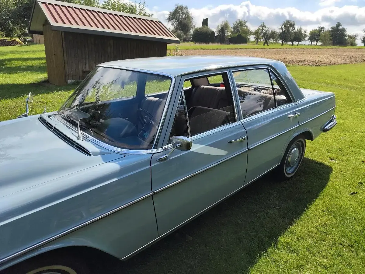 Gebraucht Mercedes 250 SE 150 PS (110 kW) 1968 Blau Limousine