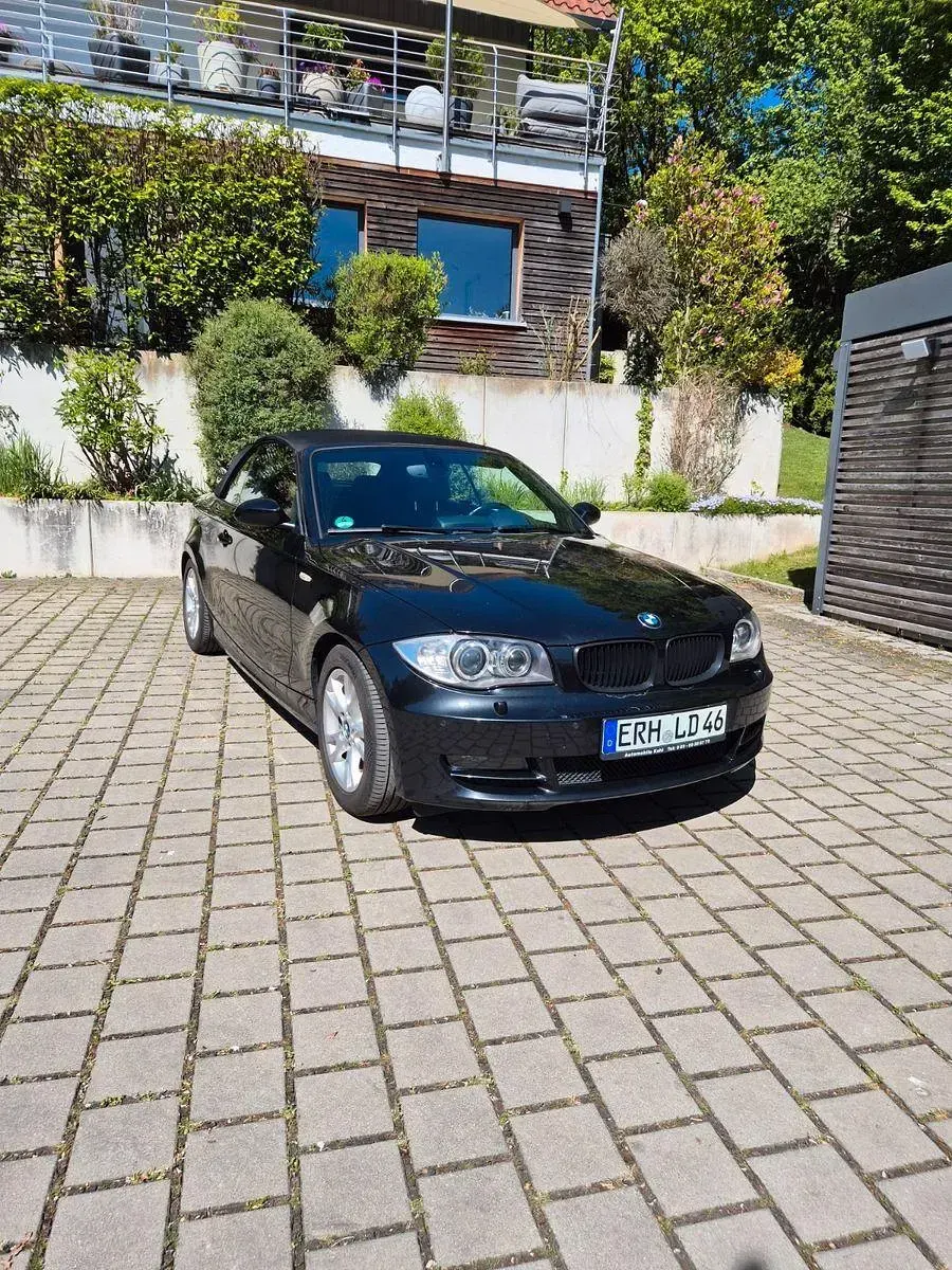 Gebraucht BMW 120 Cabriolet Performance 170 PS (125 kW) 2008 Schwarz Cabrio