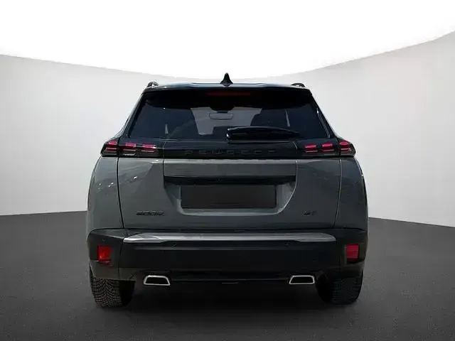 Gebraucht Peugeot 2008 GT 131 PS (96 kW) 2024 Grau SUV