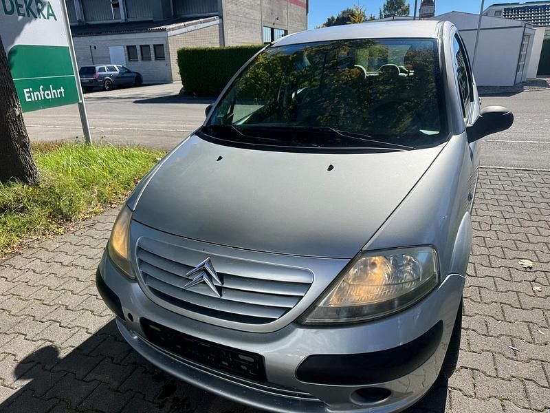 Silber Gebraucht 2005 Citroën C3 Kleinwagen | 1.500 € - Bild 1/4