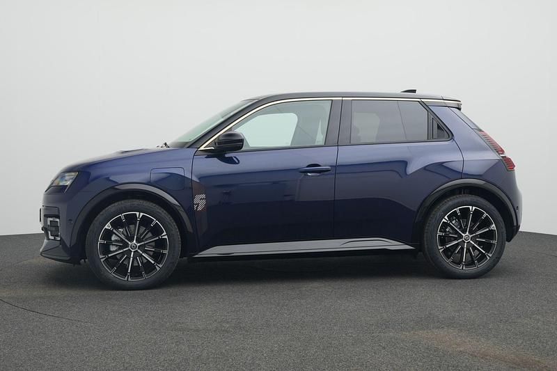 Gebraucht Renault 5 E-Tech Iconic 110 kW (150 PS) 2024 Blau rre + schwarz gne Limousine
