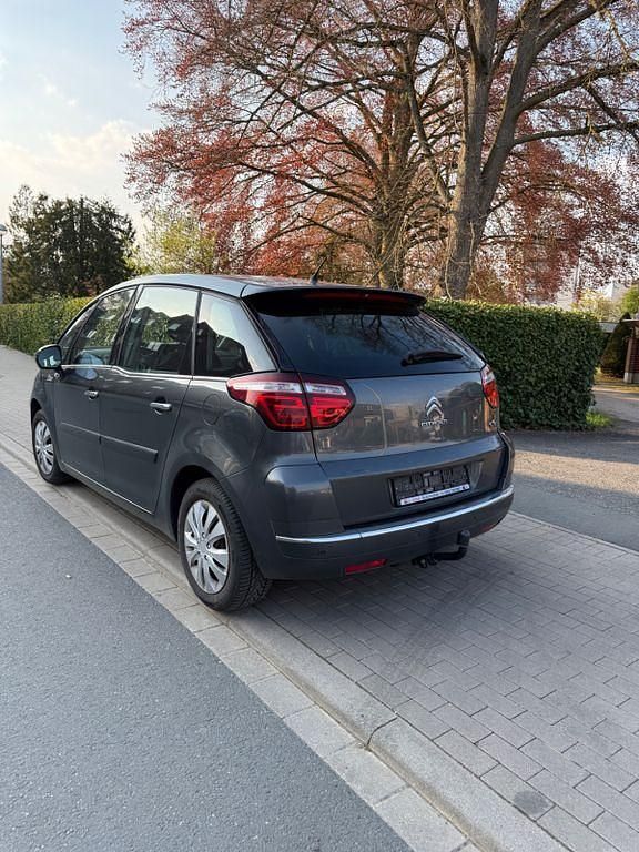 Used Citroën C4 SELECTION 111 HP (81 kW) 2012 Minivan
