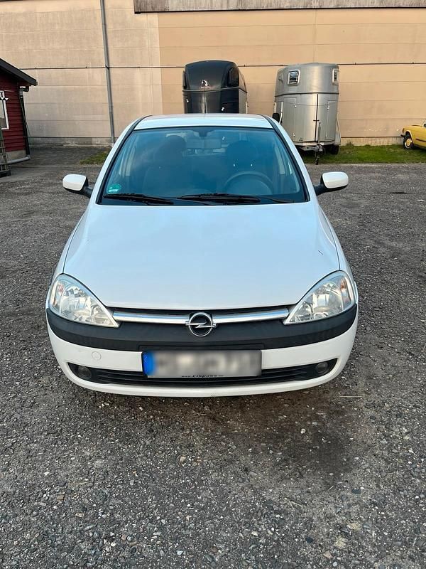 Gebraucht Opel Corsa 75 PS (55 kW) 2002 Weiß Kleinwagen