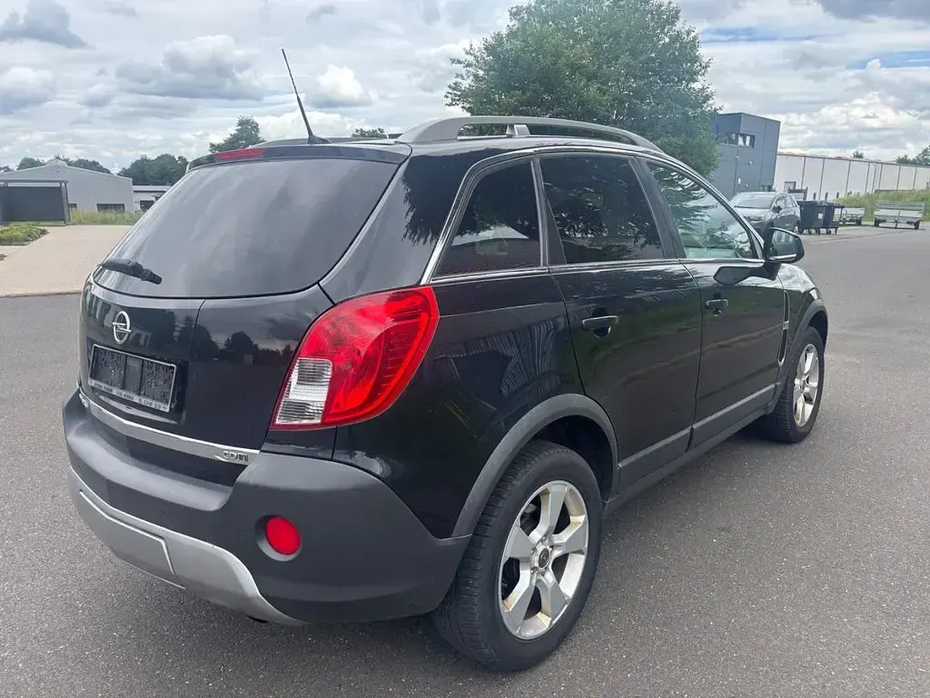 Gebraucht Opel Antara Design Edition 163 PS (119 kW) 2013 Schwarz SUV