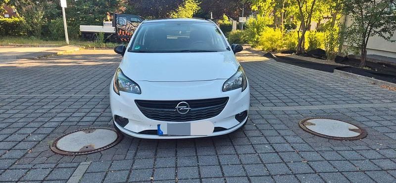 Weiß Gebraucht 2018 Opel Corsa Edition Kleinwagen | 5.900 € (Guter Preis) - Bild 1/4