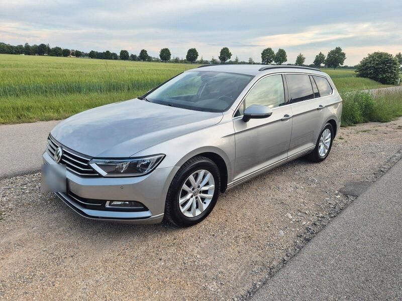 Grau Gebraucht 2016 VW Passat Comfortline Kombi | 10.700 € (Fairer Preis) - Bild 1/4