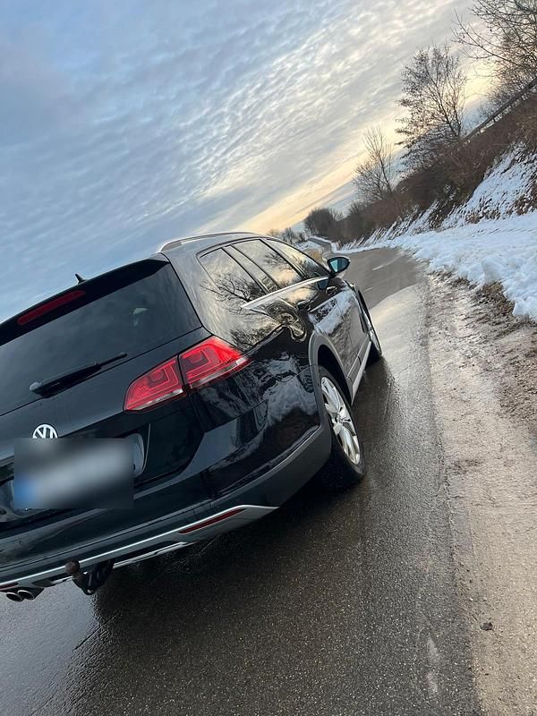 Gebraucht VW Golf Alltrack 184 PS (135 kW) 2015 Schwarz Kombi