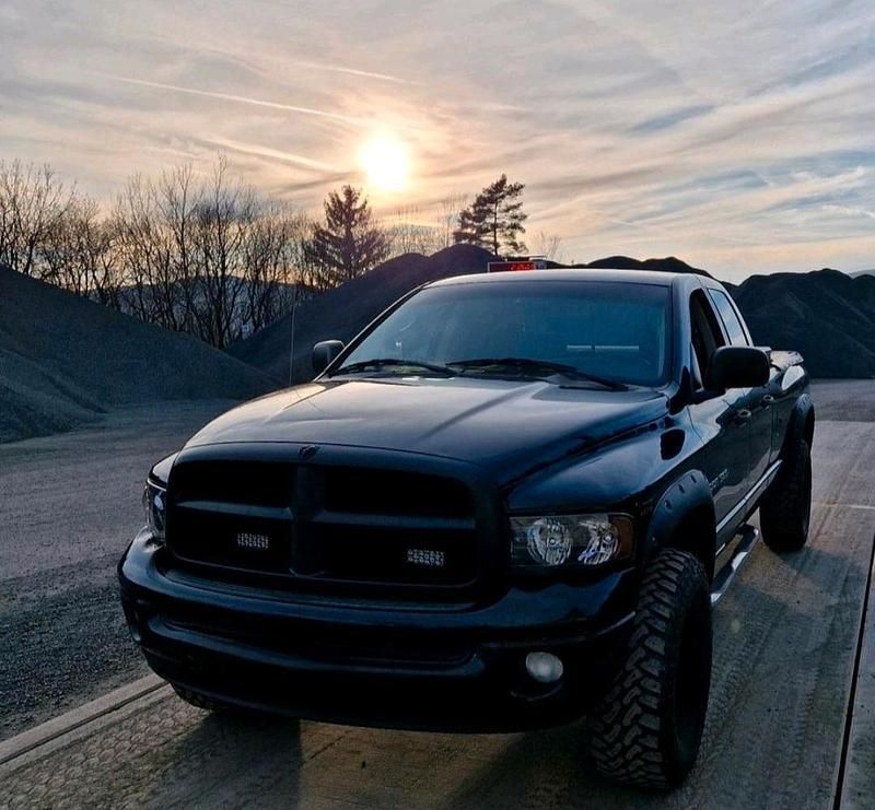 Schwarz Gebraucht 2005 Dodge Ram Abholung | 14.500 € (Fairer Preis) - Bild 1/4