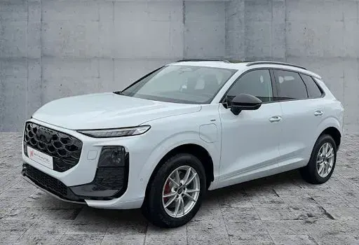 Gebraucht Audi Q3 Advanced 272 PS (200 kW) 2026 Weiß SUV