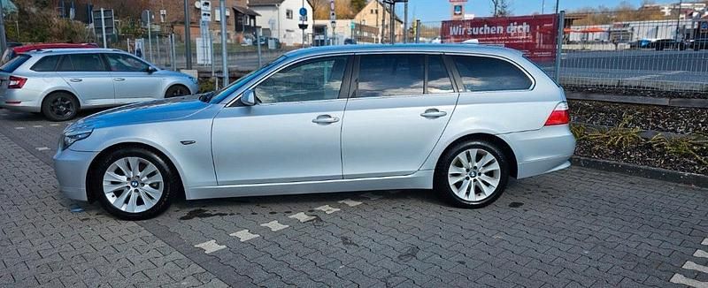 Gebraucht BMW 523 190 PS (139 kW) 2008 Silber Kombi