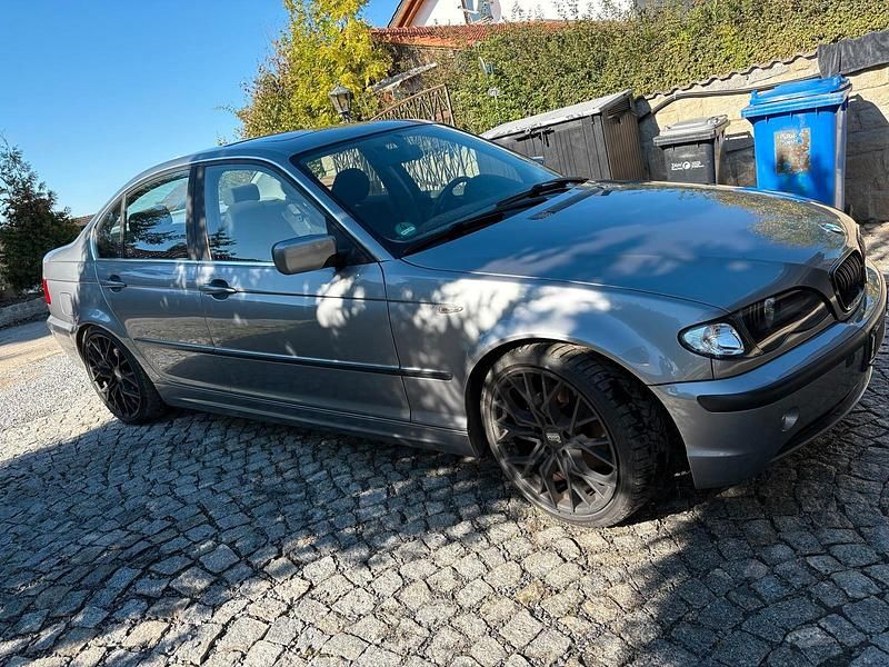 Occasion BMW 320 170 ch (125 kW) 2004 Gris Berline