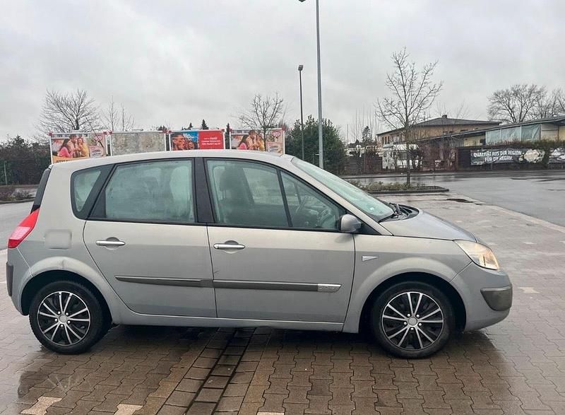 Gebraucht Renault Scénic II 135 PS (99 kW) 2004 Grau Van / Kleinbus