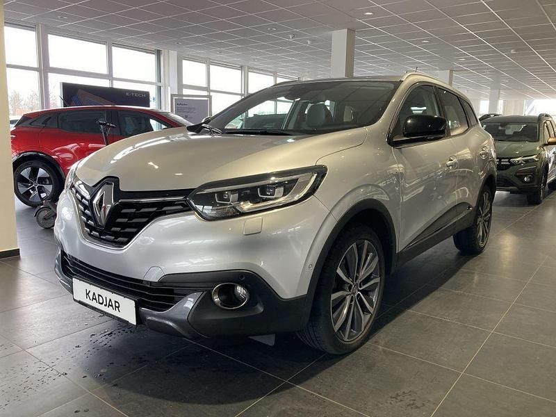 Grau Gebraucht 2018 Renault Kadjar Bose Edition SUV | 16.490 € (Fairer Preis) - Bild 1/4