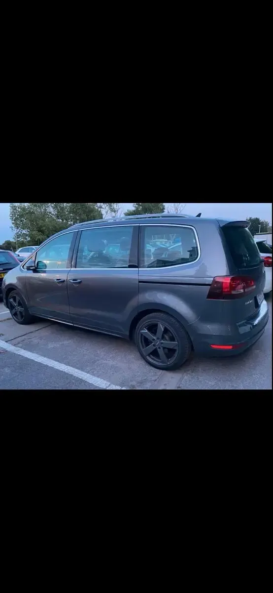 Gebraucht VW Sharan 184 PS (135 kW) 2016 Grau Van / Kleinbus