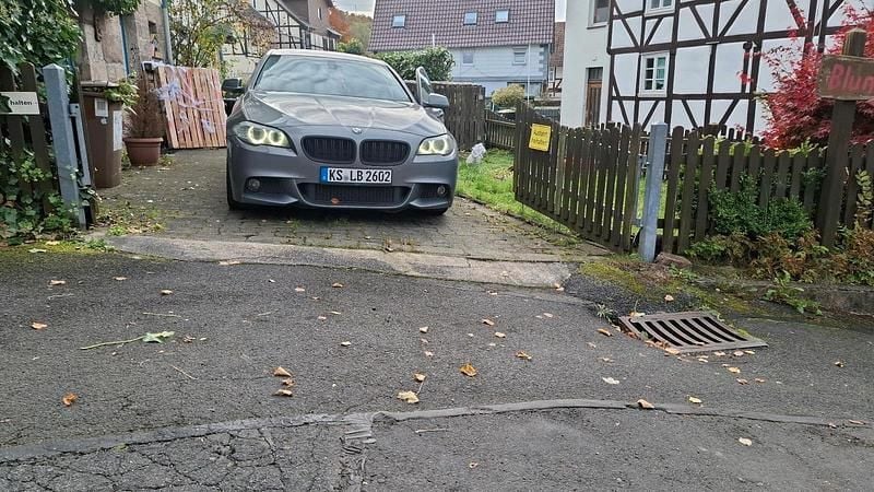 Gebraucht BMW 525 290 PS (213 kW) 2010 Grau Limousine