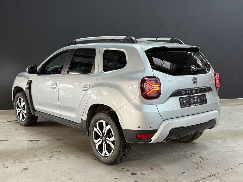 Gebraucht Dacia Duster Prestige 116 PS (85 kW) 2021 Grau SUV
