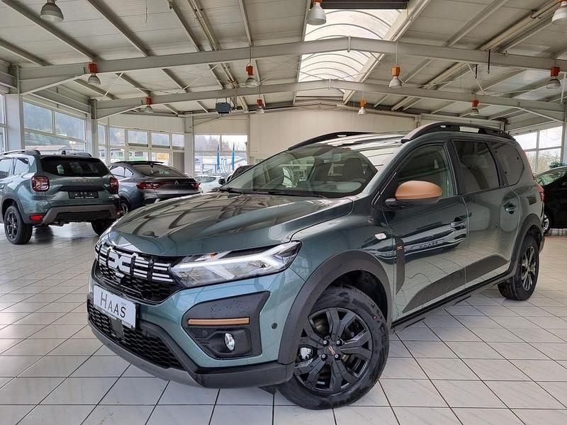 Gebraucht Dacia Jogger Extreme 110 PS (80 kW) 2024 Zedergrün Van / Kleinbus