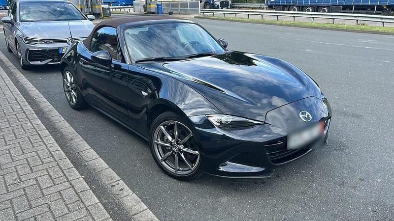 Schwarz Gebraucht 2023 Mazda MX5 Cabrio | 28.600 € (Fairer Preis) - Bild 1/1