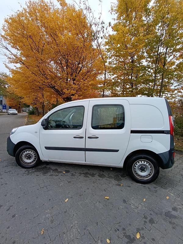 Gebraucht Renault Kangoo 90 PS (66 kW) 2019 Weiß Van / Kleinbus