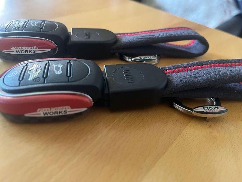 Gebraucht Mini John Cooper Works Pepper 102 PS (75 kW) 2016 Weiß Kleinwagen