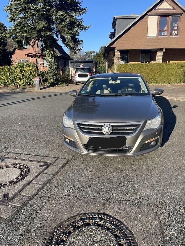 Gebraucht VW Passat 299 PS (219 kW) 2009 Beige Coupé