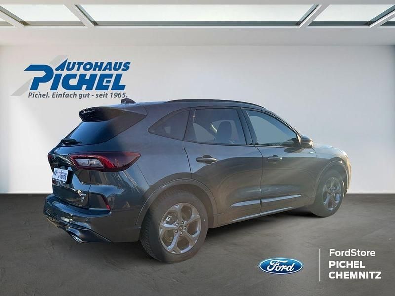 Neu Ford Kuga ST-Line 179 PS (131 kW) 2025 Grau(metallic) SUV