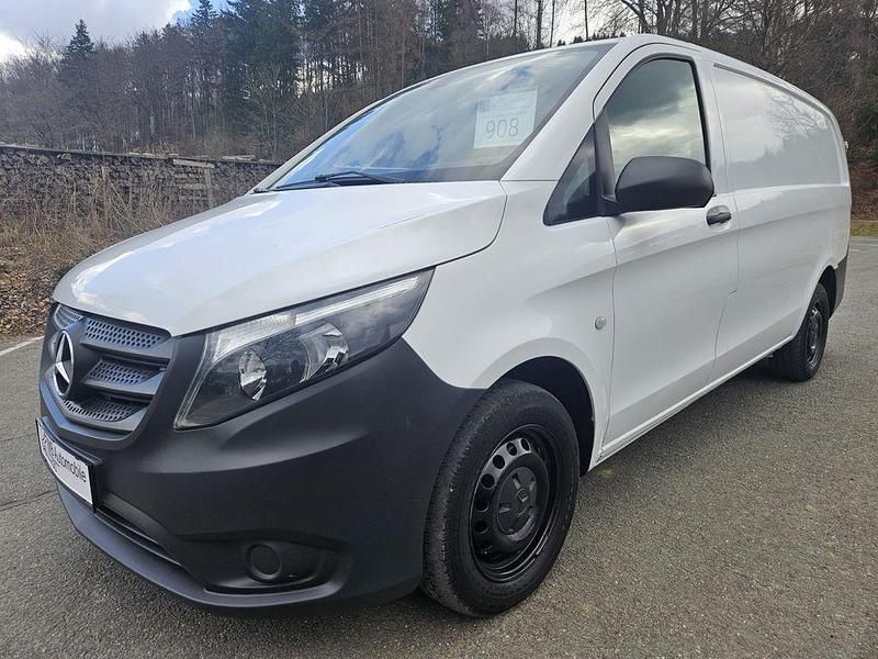 Gebraucht Mercedes Vito 163 PS (119 kW) 2020 Weiß Van