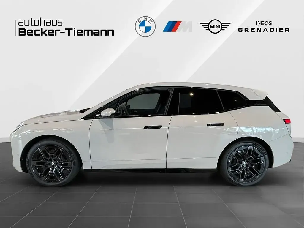 Neu BMW iX Exclusive 300 kW (408 PS) 2026 Beige SUV