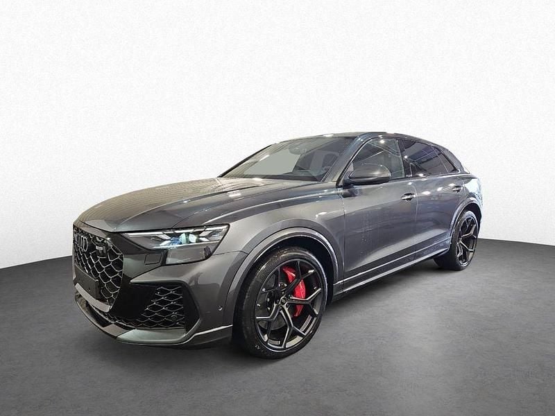 Neu Audi RS Q8 Performance 640 PS (470 kW) 2025 Mythosschwarz metallic SUV