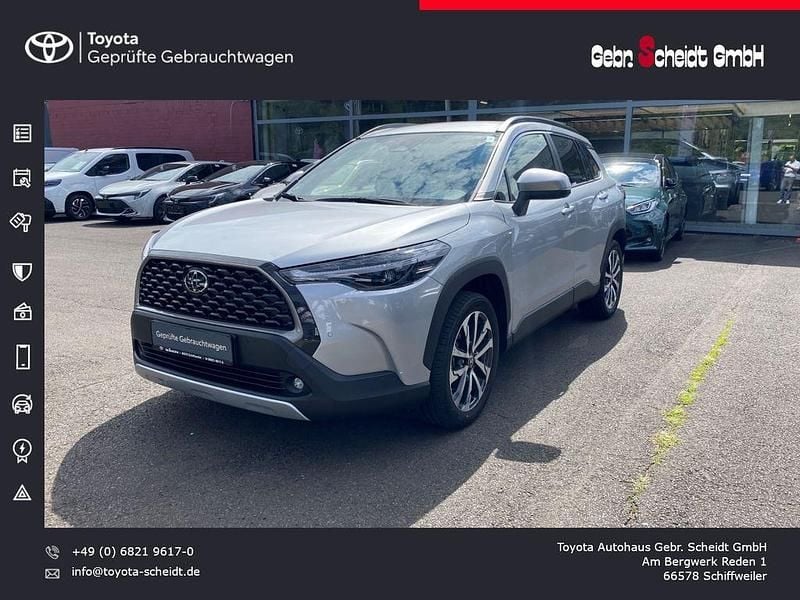 Silber Gebraucht 2024 Toyota Corolla Cross SUV | 35.880 € (Fairer Preis) - Bild 1/4