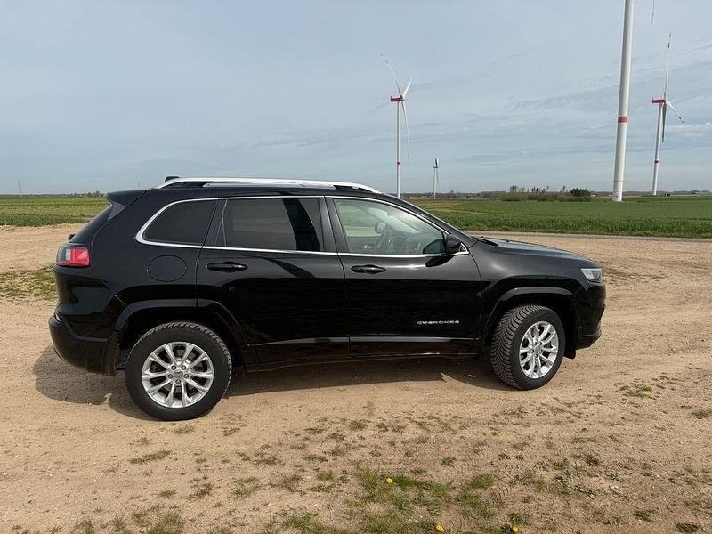 Gebraucht Jeep Cherokee 194 PS (142 kW) 2019 Schwarz SUV