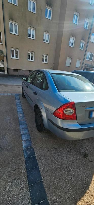 Gebraucht Ford Focus 115 PS (84 kW) 2006 Blau Limousine