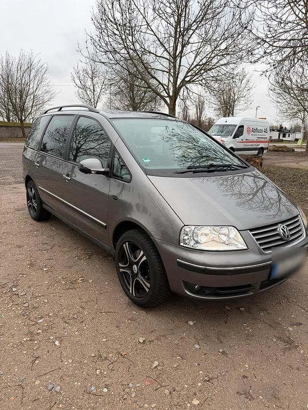 Gebraucht VW Sharan 115 PS (84 kW) 2008 Grau Van / Kleinbus