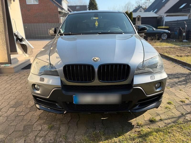 Gebraucht BMW X5 Performance 235 PS (172 kW) 2009 Grau SUV