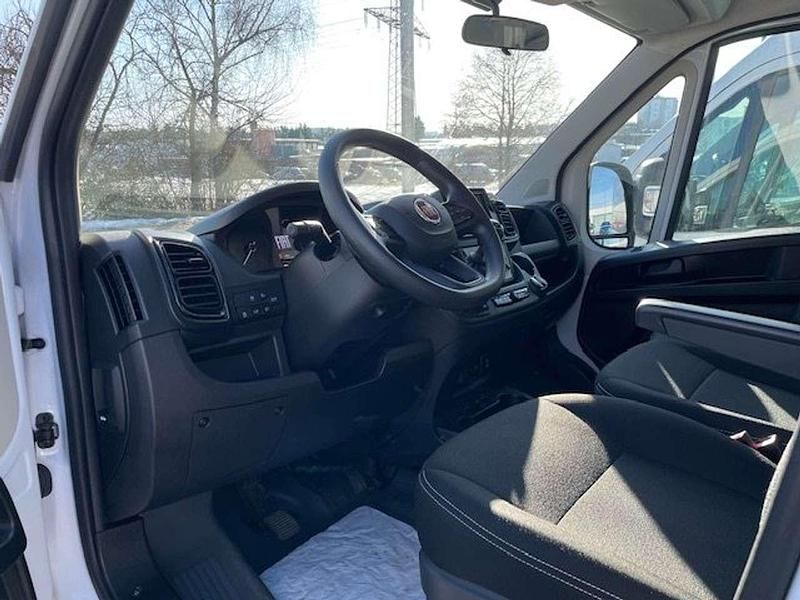 Gebraucht Fiat Ducato 140 PS (102 kW) 2022 Weiss (pastell)) Van