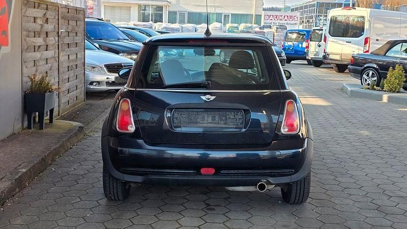 Usado Mini ONE 90 HP (66 kW) 2006 Preto Citadino