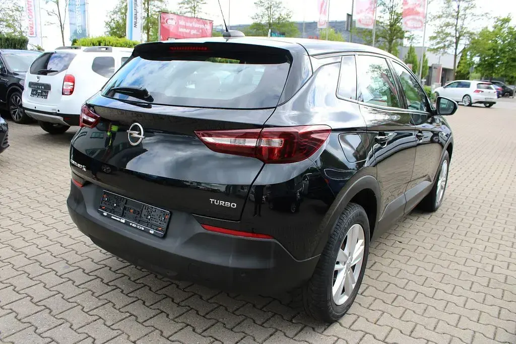 Gebraucht Opel Grandland X 131 PS (96 kW) 2018 Schwarz SUV