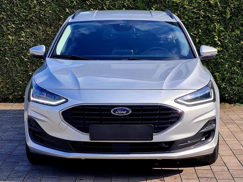 Gebraucht Ford Focus 120 PS (88 kW) 2022 Silber Kombi