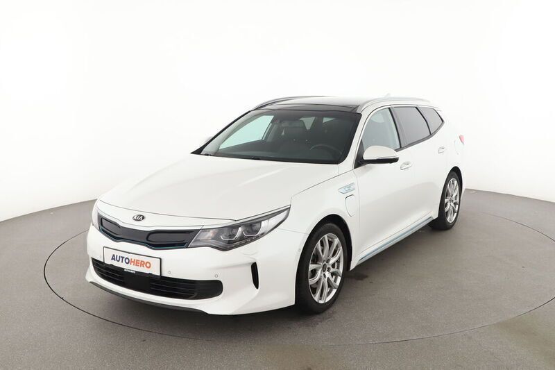 Weiß Gebraucht 2018 Kia Optima Spirit Kombi | 17.980 € - Bild 1/4