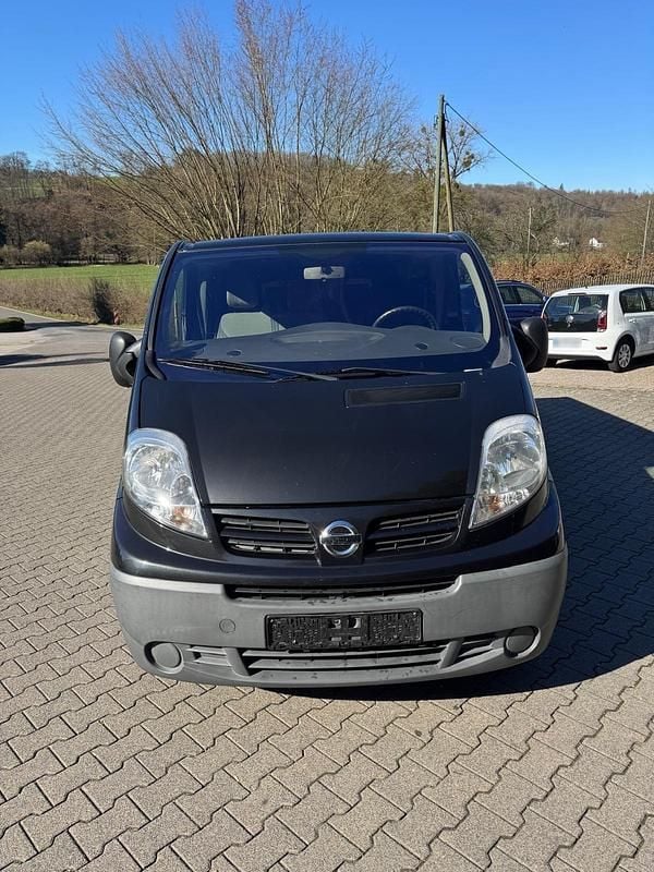Gebraucht Nissan Primastar 115 PS (84 kW) 2014 Schwarz Van / Kleinbus