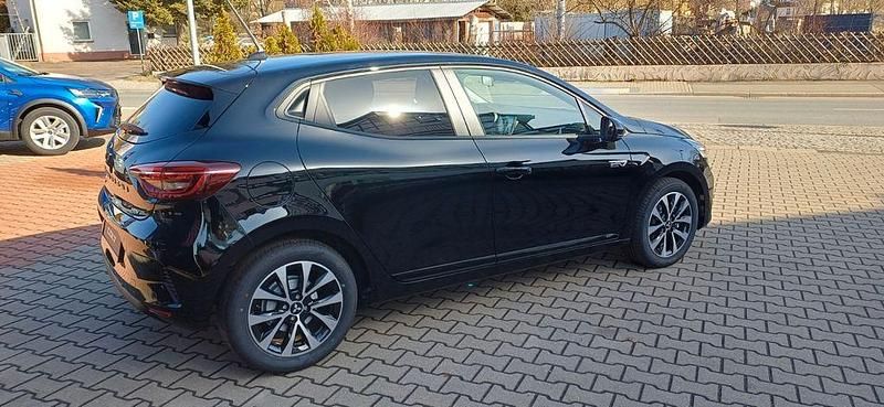 Neu Mitsubishi Colt Plus 94 PS (69 kW) 2025 Schwarz Kleinwagen