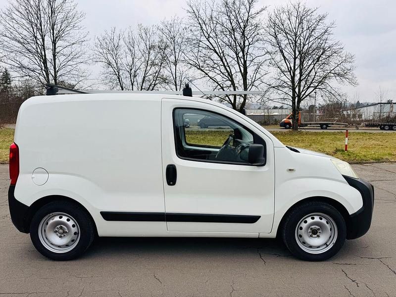 Gebraucht Fiat Fiorino Basis 73 PS (53 kW) 2009 Weiß Van / Kleinbus