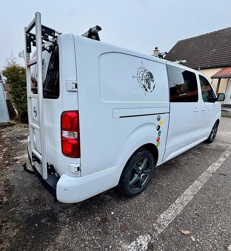 Gebraucht Opel Vivaro S 180 PS (132 kW) 2019 Weiß Van / Kleinbus