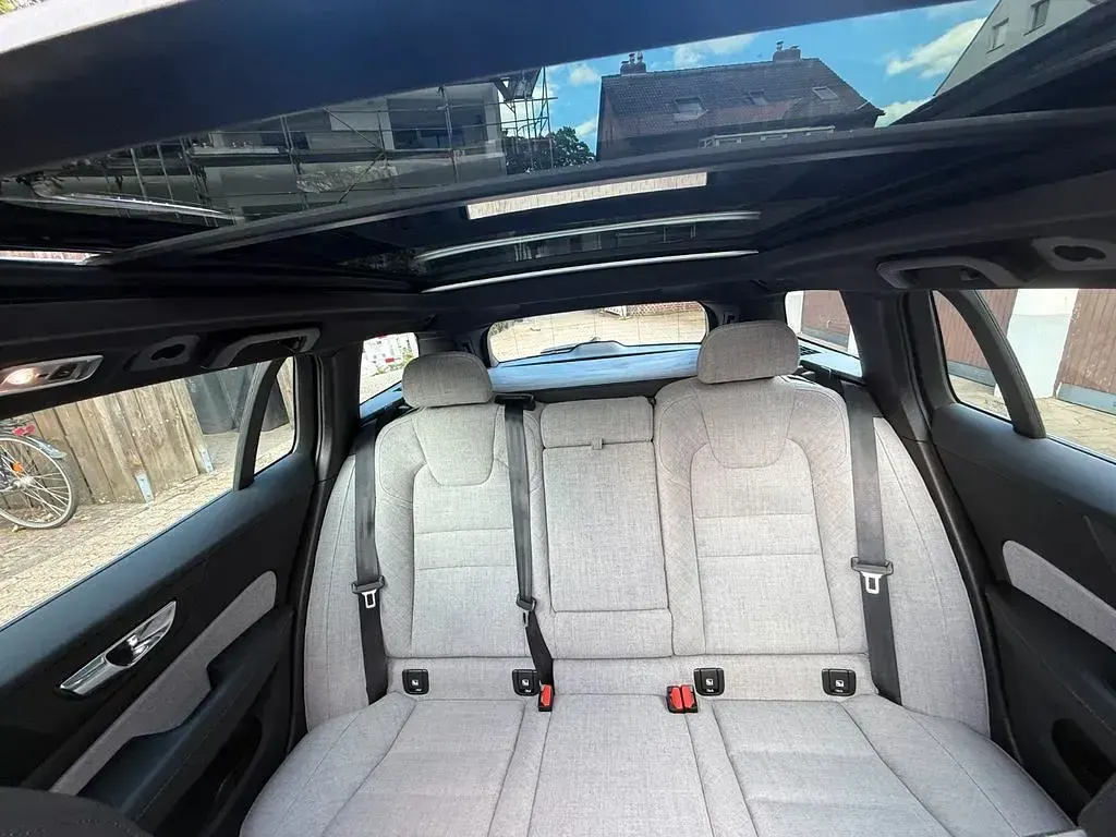 Gebraucht Volvo V60 Plus 398 PS (292 kW) 2022 Grau Kombi