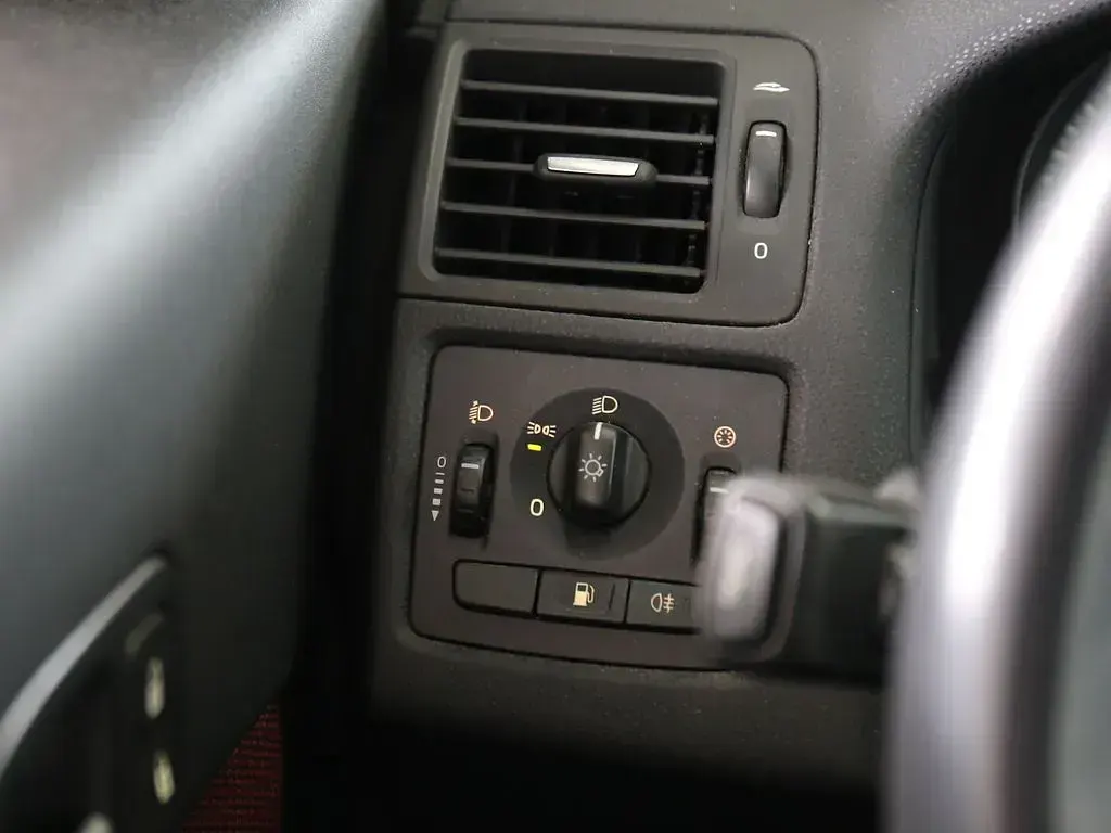 Gebraucht Volvo C30 109 PS (80 kW) 2008 Schwarz Kleinwagen