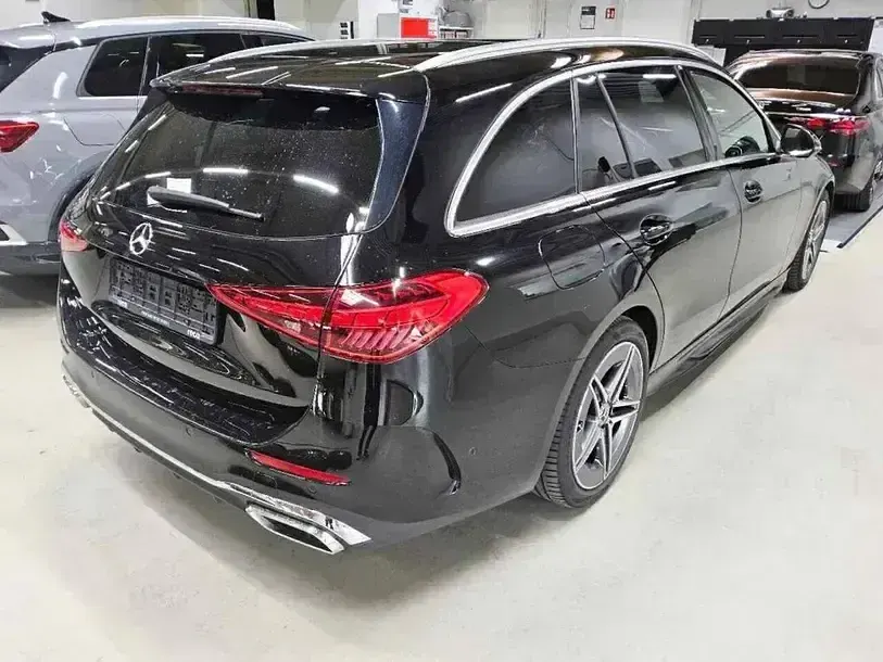 Gebraucht Mercedes C220 AMG line 220 PS (161 kW) 2024 Schwarz Limousine